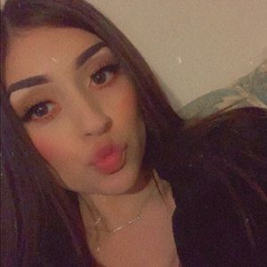 Meet your Posher, Brandy